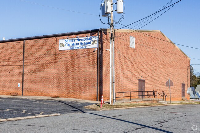 Sheets Memorial Christian School is situated in Lexington, NC.