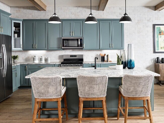 3276 Virga Lp unit 36358117, Colorado Springs, CO 80904 - photo 2