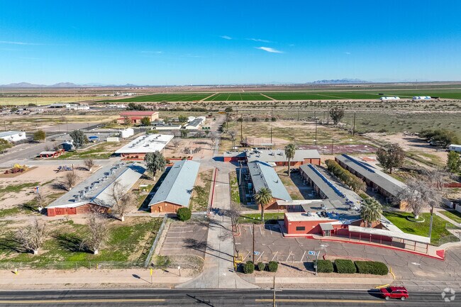 Stanfield Elementary School in Pinal County cultivates curiosity and critical thinking skills.