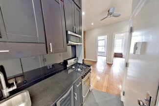 420 W 51st St Unit 2, New York, NY 10019