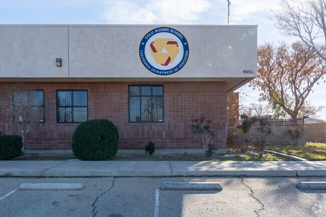 Daisy Gibson Elementary 04