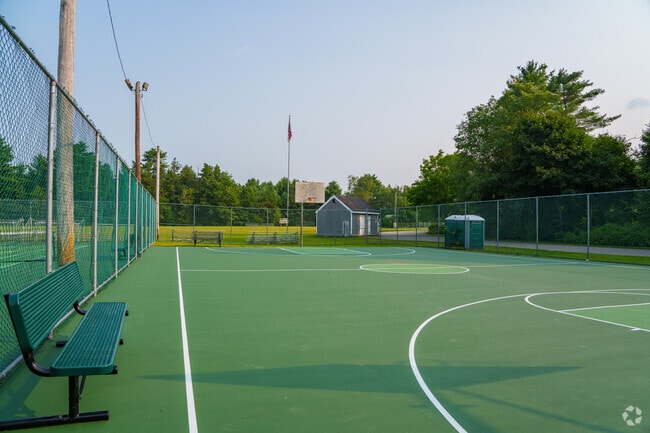 Locals can play a game of basketball at the Loudon Recreation Area.