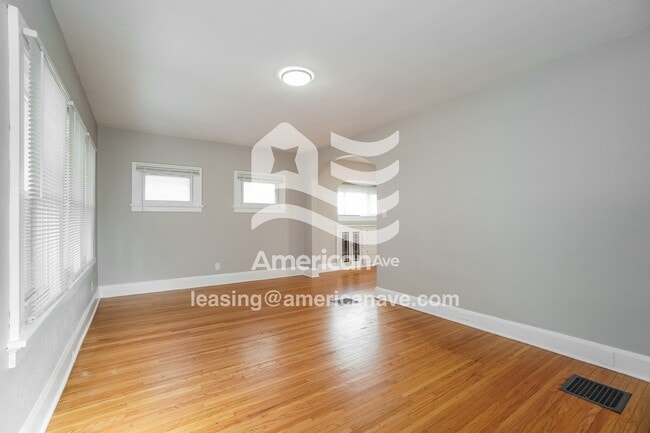 737 Hampton Ave, Toledo, OH 43609 - photo 5