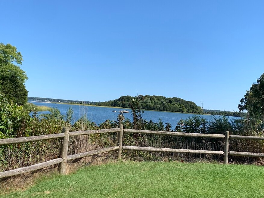 Hamilton Harbor Condominium unit 4, North Kingstown, RI 02852 - photo 1