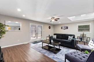 6815 W 87th St Unit ID1298091P, Oak Lawn, IL 60453