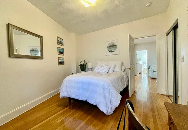 37 Egremont Rd unit 3, Brighton, MA 02135 - photo 5