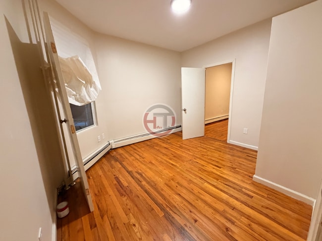 2320A Powell Ave, the Bronx, NY 10462 - photo 6