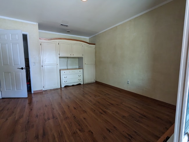 13690 Westward Dr, Fontana, CA 92337 - photo 3