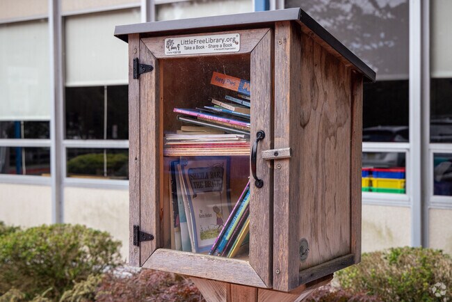 Hawes Elementary School