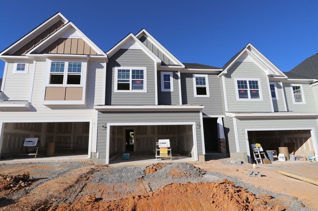 3142 Cathedral Comb Dr, Apex, NC 27502 - photo 5