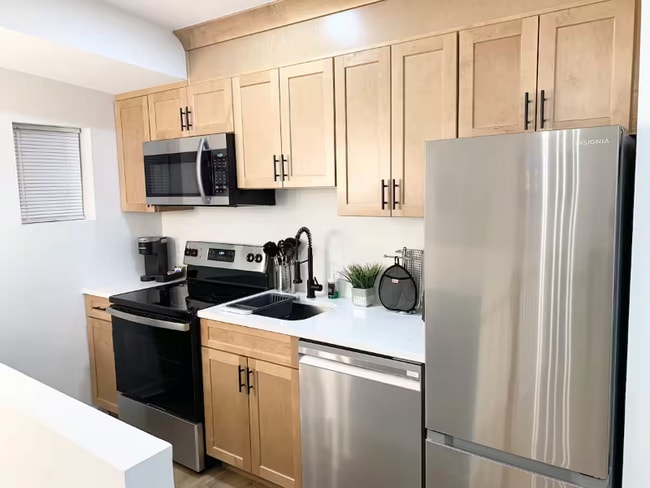 1600 S Charles St unit C, Baltimore, MD 21230 - photo 5