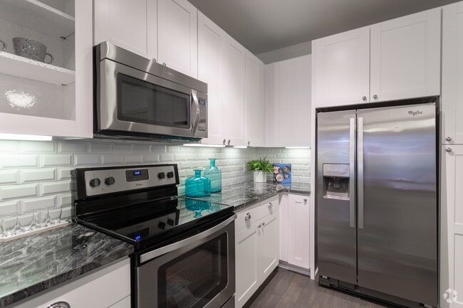 1 BR, 1 BA - 725 SF, Unit Style A1E