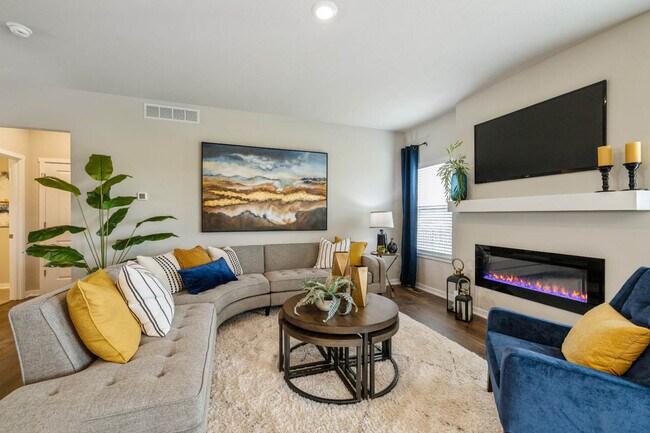 14505 Ironwood Ct unit 36202338, Urbandale, IA 50111 - photo 2