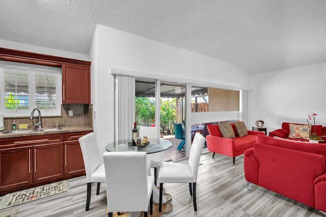 909 NW 135th Ct unit ID1232025P, Miami, FL 33182 - photo 6