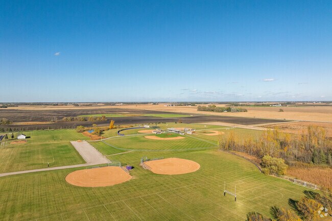 Students at Glencoe-Silver Lake Junior High School benefit from supportive staff in Glencoe who understand adolescent needs while maintaining high academic and behavioral expectations.