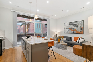 1088 W Monroe St, Chicago, IL 60607