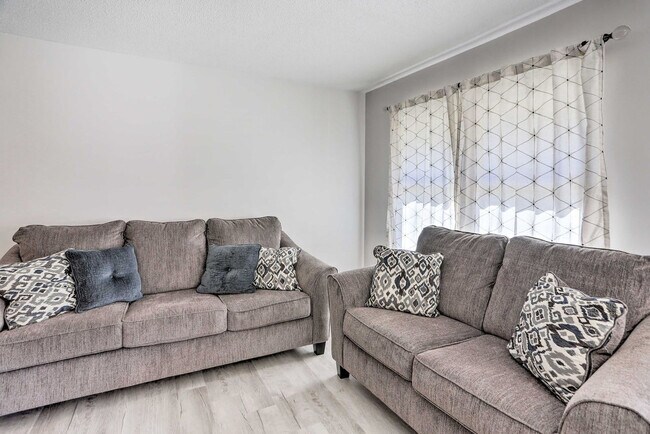 6832 Woodmeadow Dr unit ID1287556P, Toledo, OH 43617 - photo 2