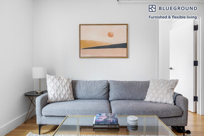 101 E 10th St unit FL5-ID1155, New York, NY 10003 - photo 2