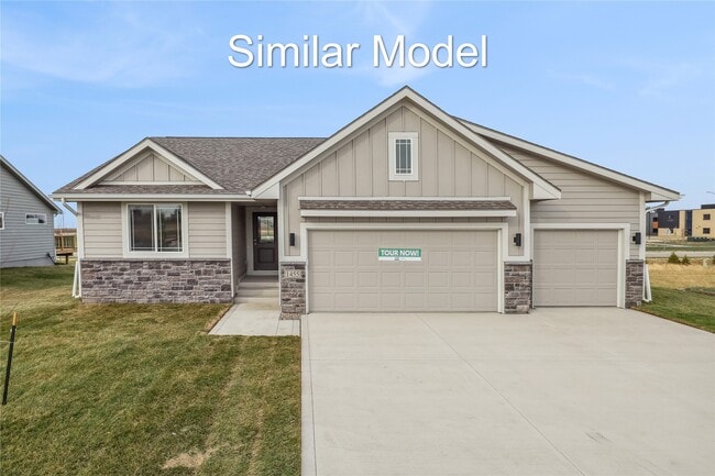 656 34th St SE, Altoona, IA 50009 - photo 2