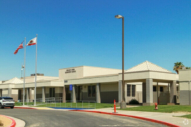 Gerald R. Ford Elementary School provides education in the neighborhood of Indian Wells.