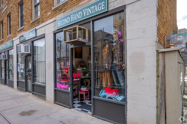 Retrospect Vintage is a small yet mighty shop along Mass Ave in Mid-Cambridge.