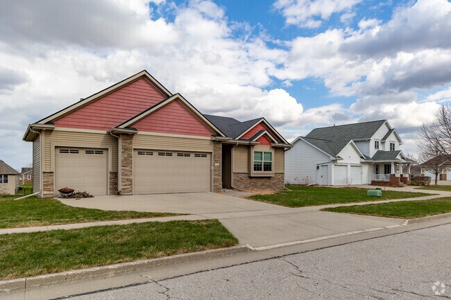 Current contemporary houses line the streets in outer Timberland Road.