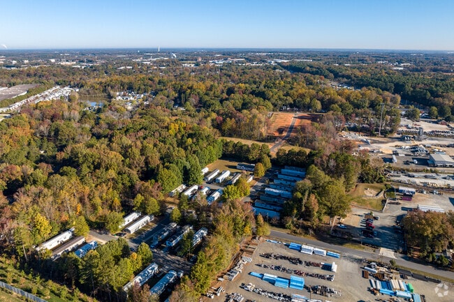 A large portion of the Henderson Circle neighborhood is industrial buildings and land.