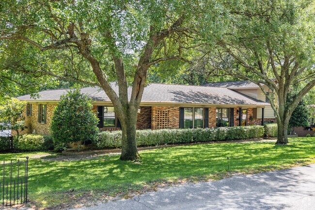 Find beautiful brick split-level homes in Springdale.