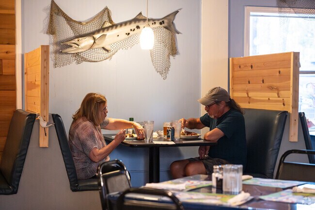 JC's Riptides is a popular stop for Florida Shores locals to enjoy fresh seafood.