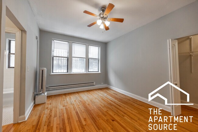 4614 N Paulina St unit 106EH, Chicago, IL 60640 - photo 2