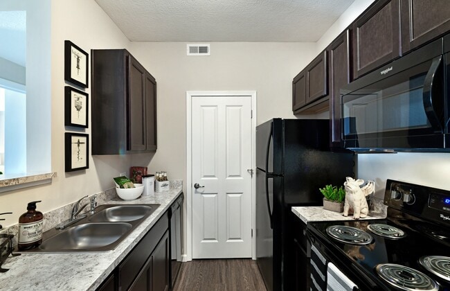 Gage Crossing, Dublin, OH 43016 - photo 2