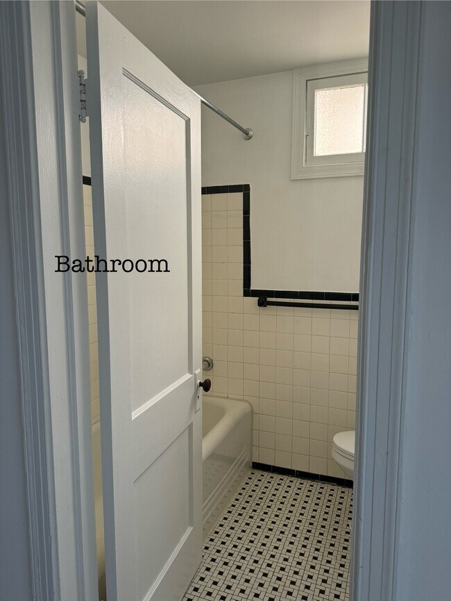 5021 1st St NW unit 4, Washington, DC 20011 - photo 4