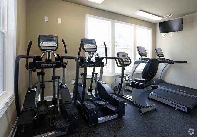 Loch Raven Pointe Apartments and Townhomes, Raleigh, NC 27604 - photo 6