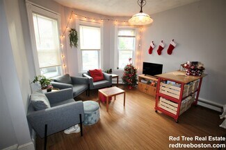 93 Hillside St Unit 1, Boston, MA 02120