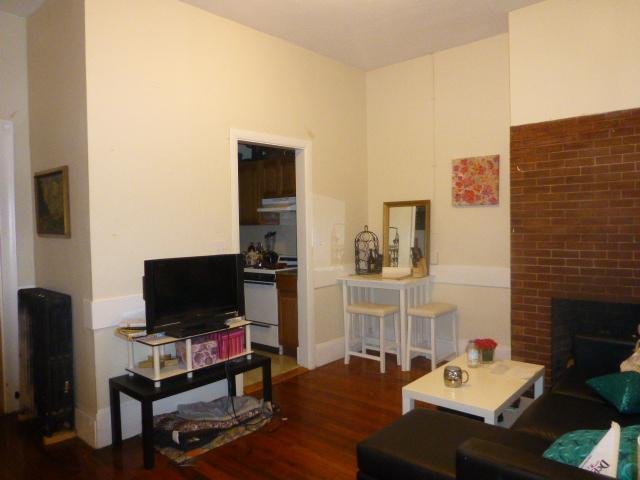 33 Bay State Rd unit 4R, Boston, MA 02215 - photo 1