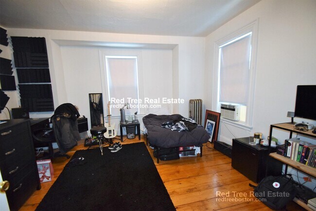 27 Pratt St unit 2, Allston, MA 02134 - photo 5