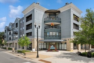 110 E 1st St, Chaska, MN 55318