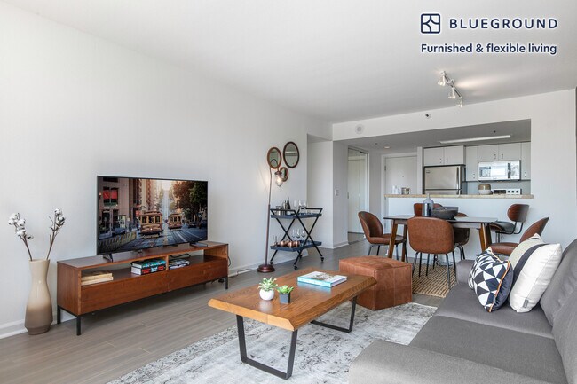 2 Townsend St unit FL8-ID136, San Francisco, CA 94107 - photo 3