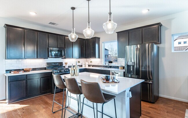 110 Olympic Park Dr unit 36477189, Kyle, TX 78640 - photo 4