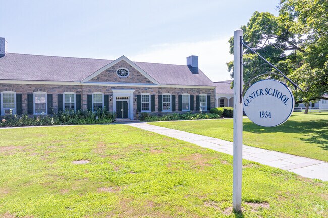 Welcome to Center School located in Lyme, CT.