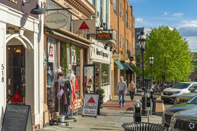 Downtown Bethlehem has many small boutique stores minutes from Freemansburg.