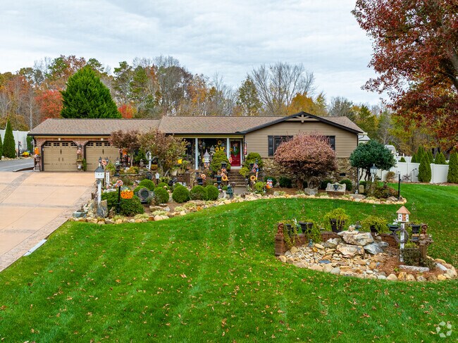 Randleman has plenty of ranches, including many that have wonderful landscaping.