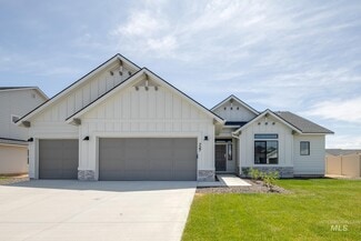 727 W Snowy Owl St, Kuna, ID 83634