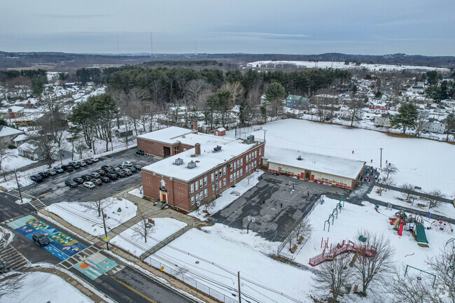 Riverdale Elementary School serves students grades 1-5 in Dedham.