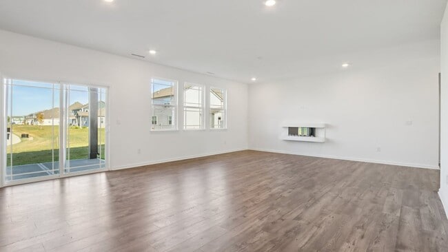 2550 Maricopa Blvd, Whitestown, IN 46075 - photo 7