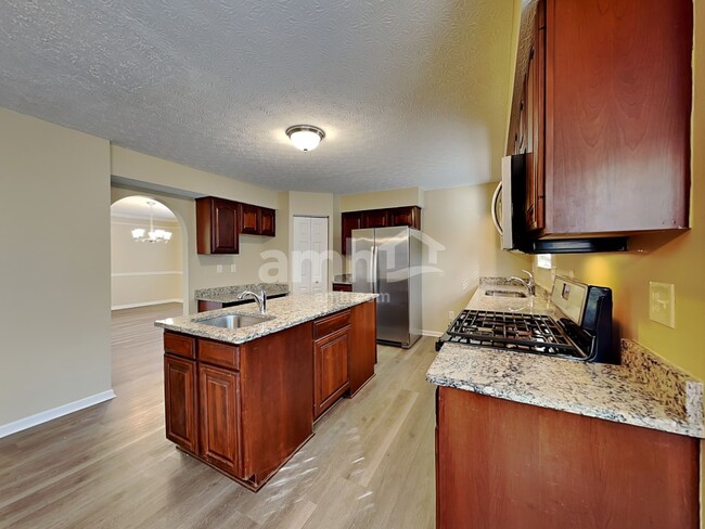 80 Simsbury Ct, Pickerington, OH 43147 - photo 4