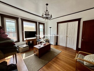 102 W Adams St Unit 2, Somerville, MA 02144