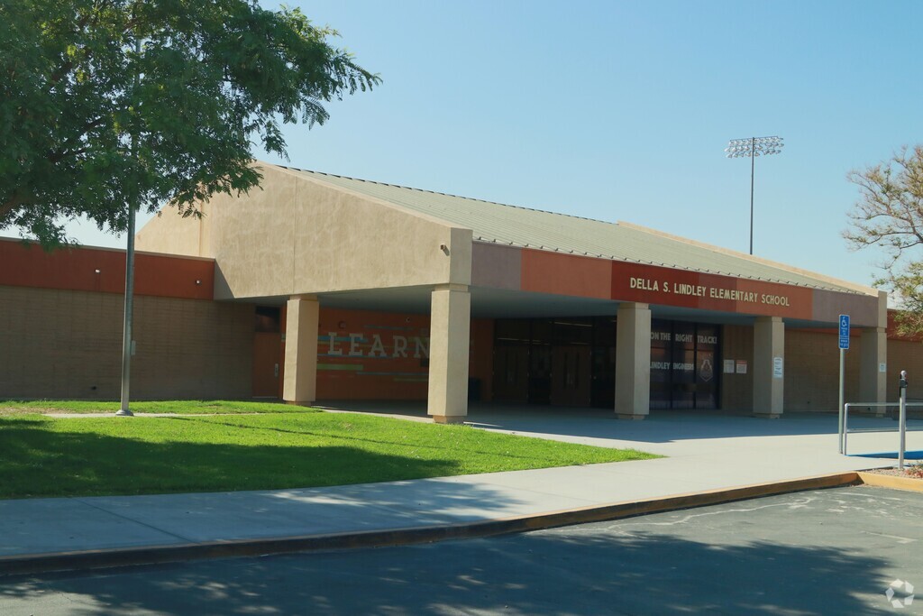 Welcome to Della S. Lindley Elementary School in Thousand Palms.