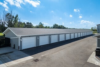 917 27th Ave NE, Aberdeen, SD 57401