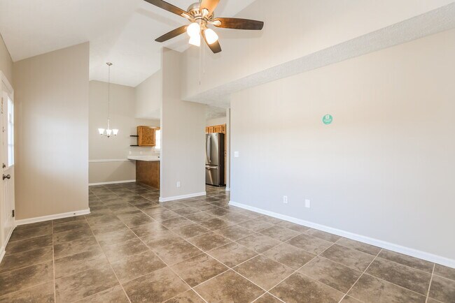 1774 N Cove, Murfreesboro, TN 37129 - photo 4